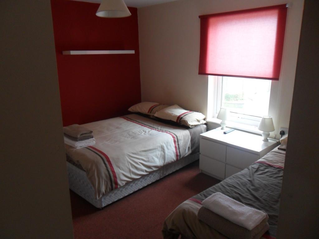 Oyo Main Top Hotel Widnes Room photo